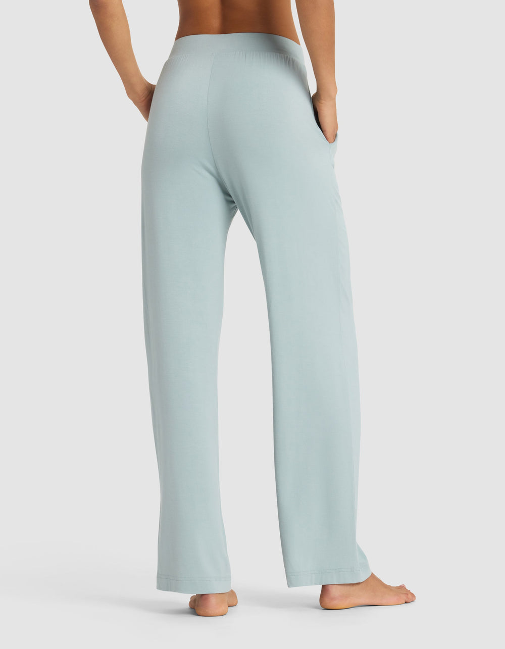 Women's Bamboo Stretch-Knit Lounge Tee & Pants Set in pink | Cozy Earth