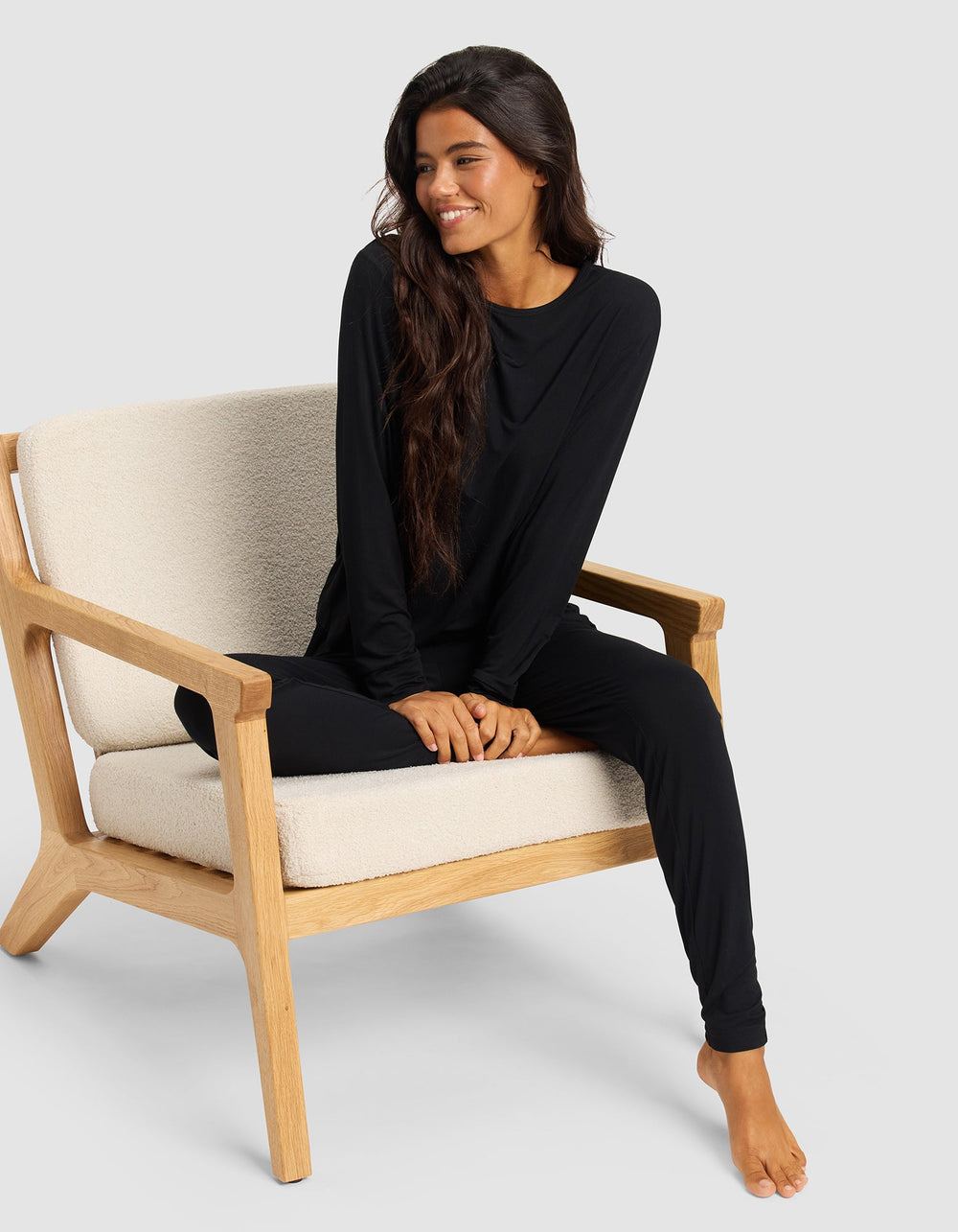 Women's Bamboo Stretch-Knit Tapered Pant in blue | Cozy Earth