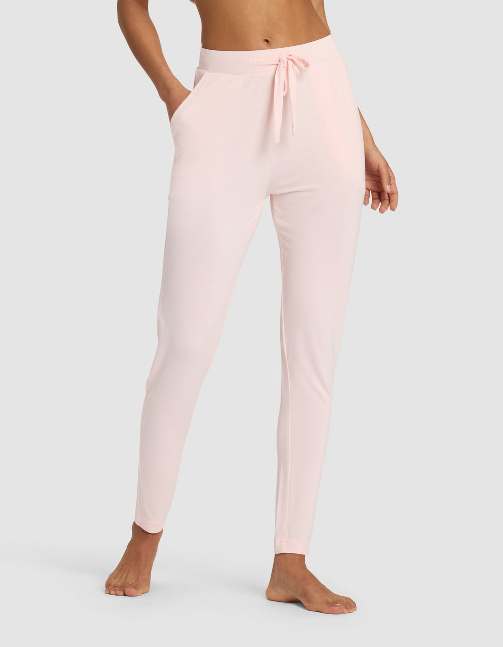 Women's Bamboo Stretch-Knit Tapered Pant in blue | Cozy Earth