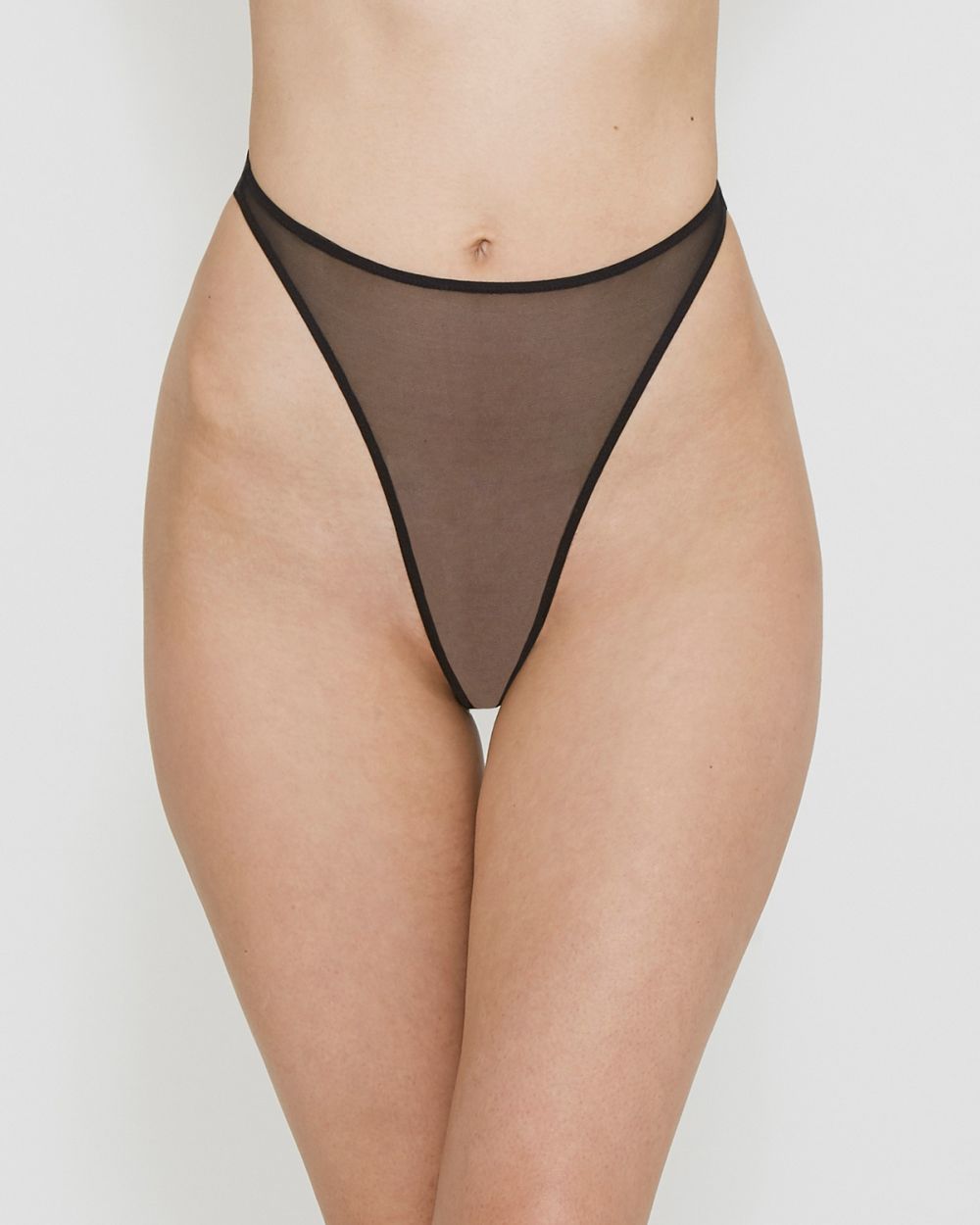 The Great Eros Canova Ouvert in black