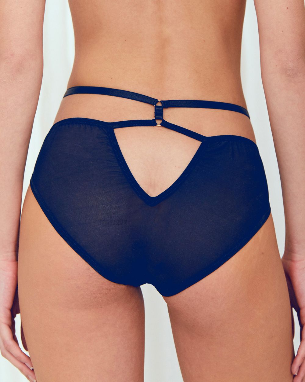 Signature by Marika Vera Ruby Coulotte in blue