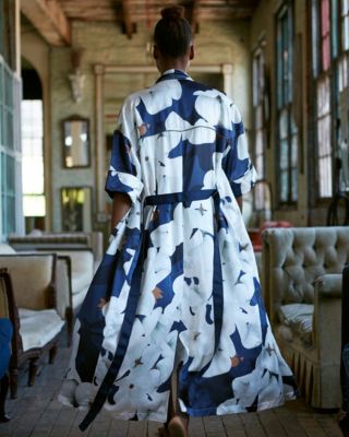 Violet & Wren Camo Bloom Longline Kimono in blue