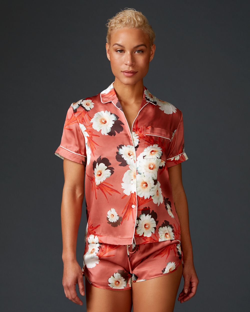 Violet & Wren Desert Bloom Sports Shorts in pink