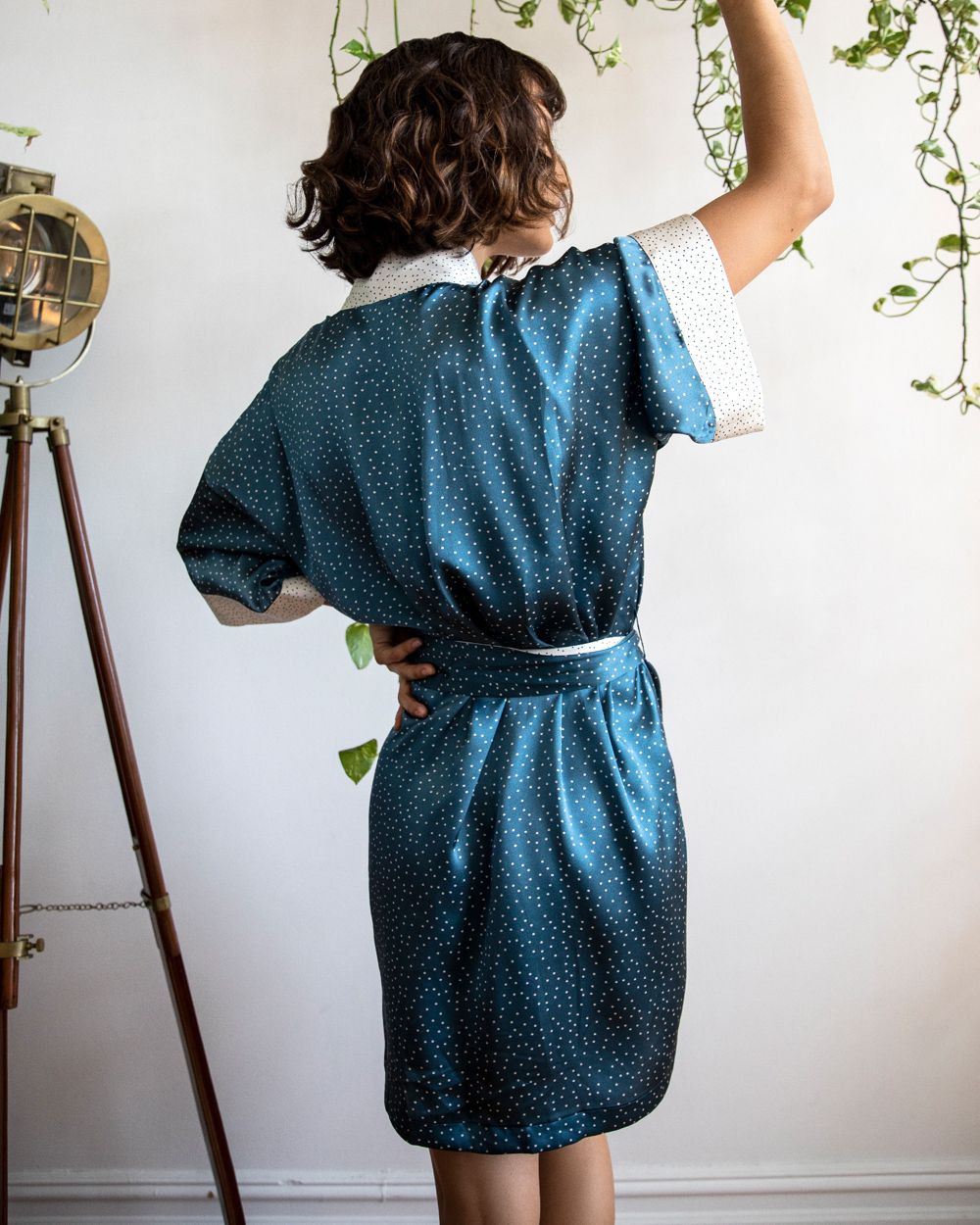 Violet & Wren Dusk Til Dawn Spot Piped Kimono in blue