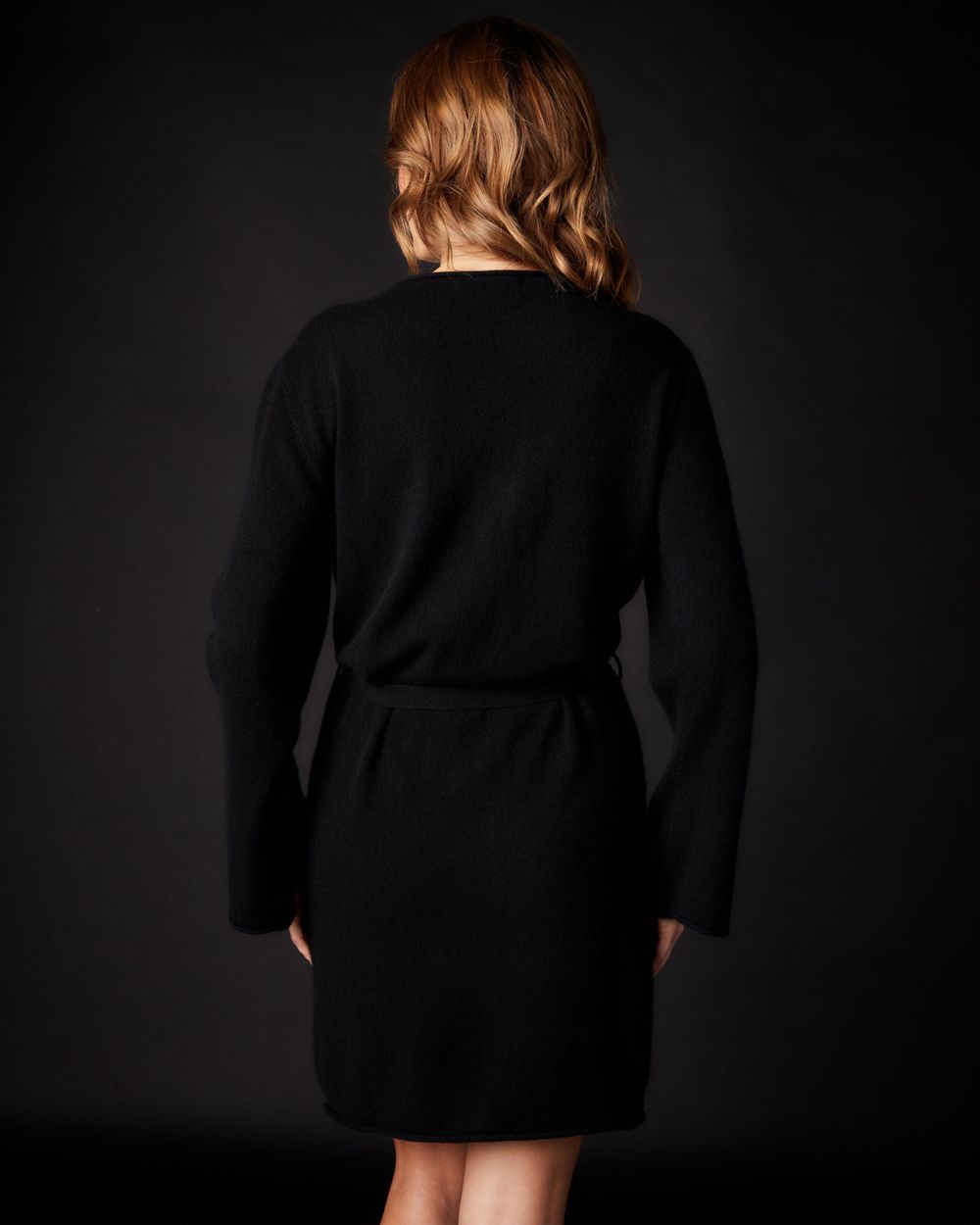Arlotta Short Cashmere Duster in black