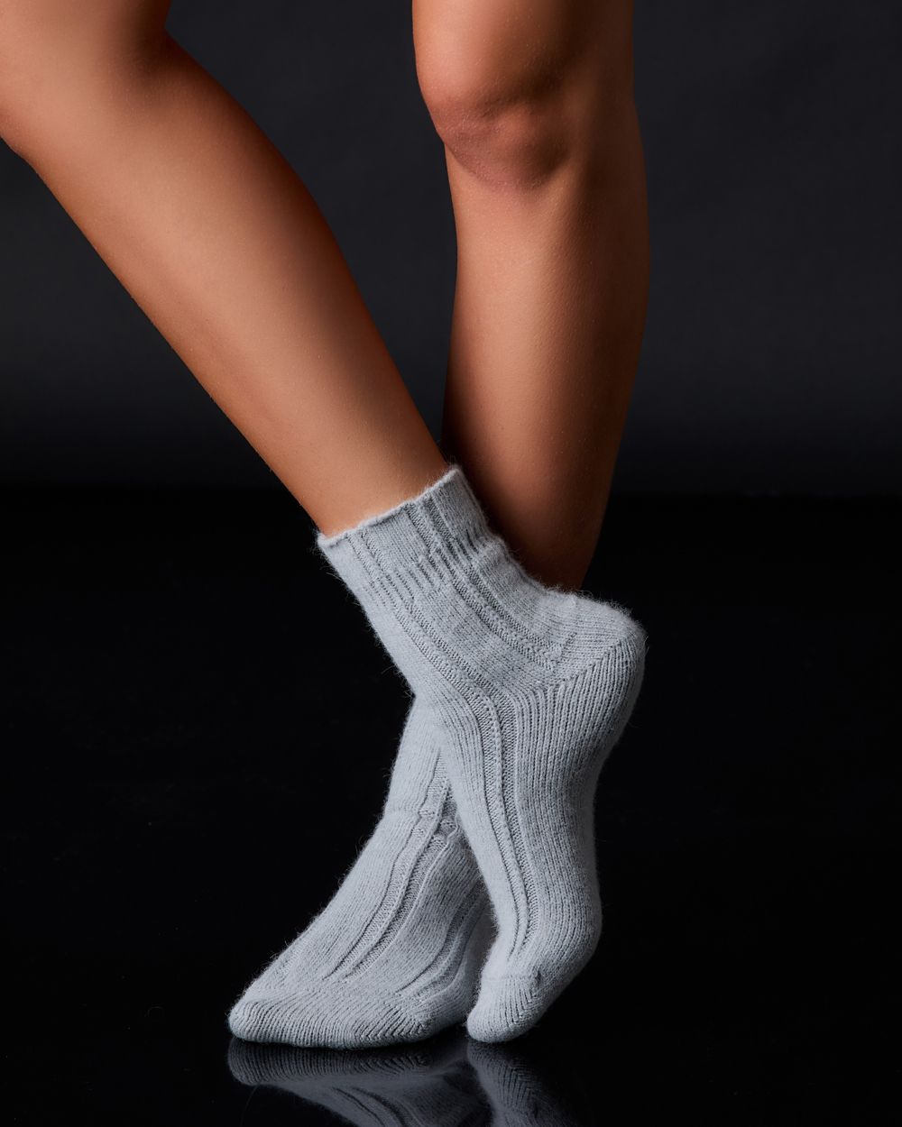 Falke Cozy Bedsock in gray