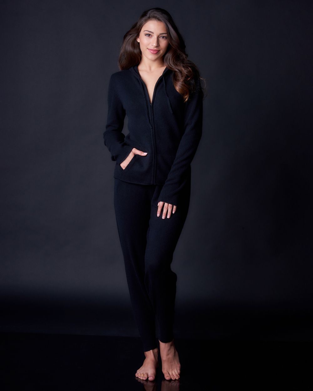 Arlotta Cashmere Hoodie Jacket Front Zipper in black