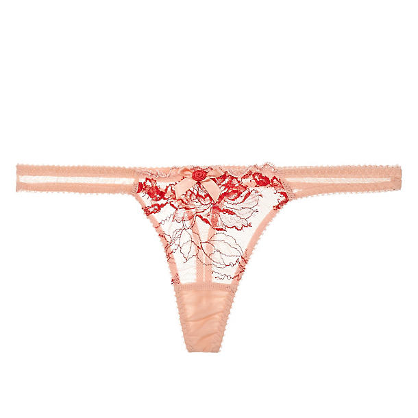 L'Agent Dani Thong in pink