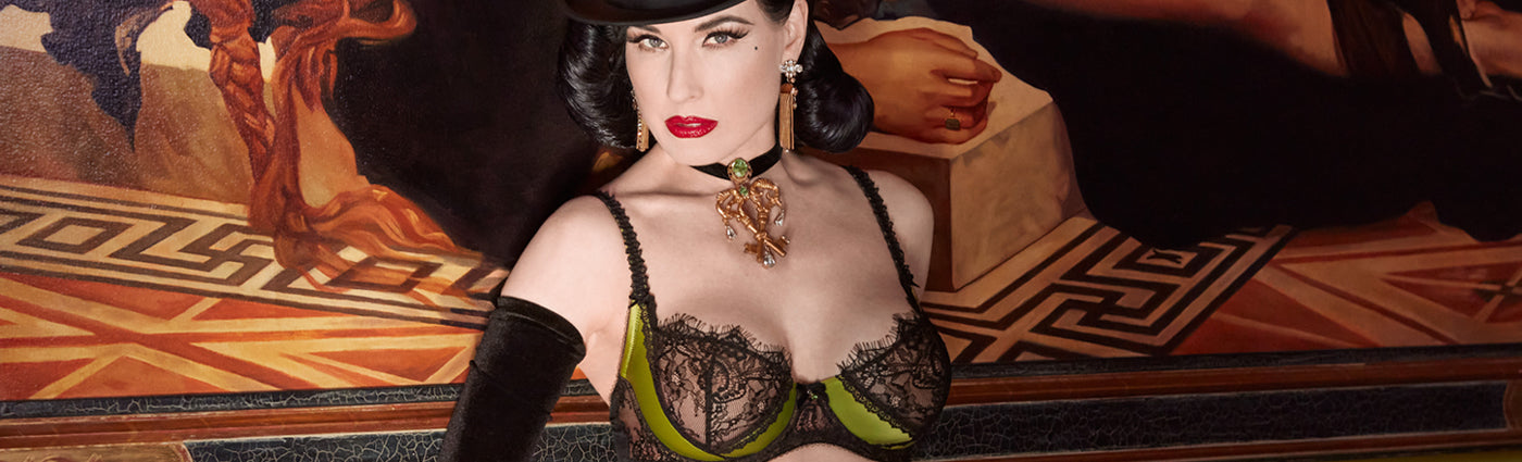 Dita Von Teese Wearing the Dita Von Teese Yvonne Underwire Bra