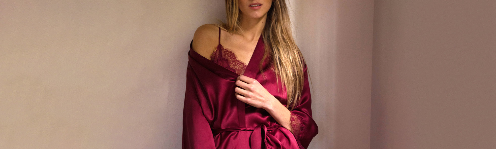 Female model wearing the Journelle Charlotte Short Robe and Short Slip