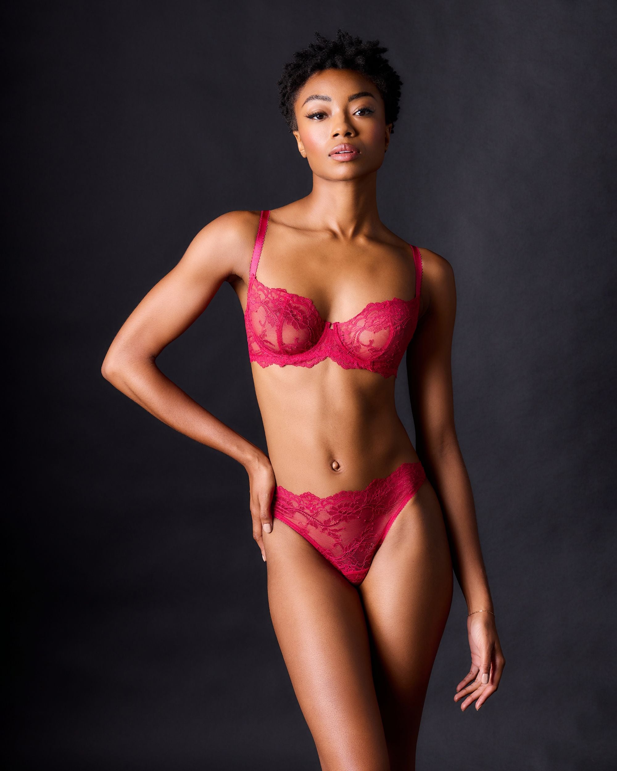 Journelle Anais Thong in pink