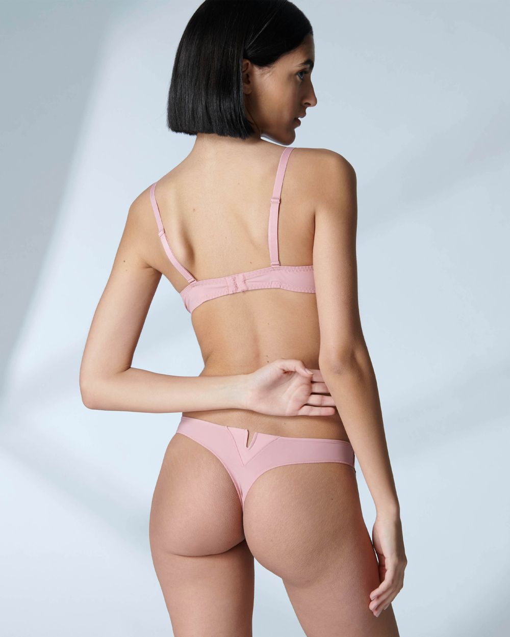 Simone Perele Saga Tattoo Thong in pink