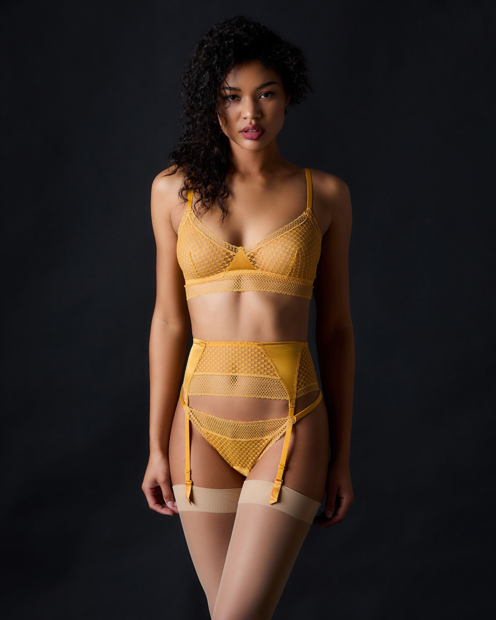 Else Bella Garter Belt in yellow