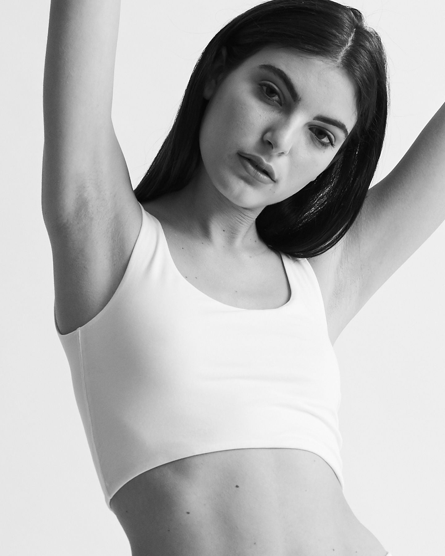 Skin Supernatural Clio Crop Top in white