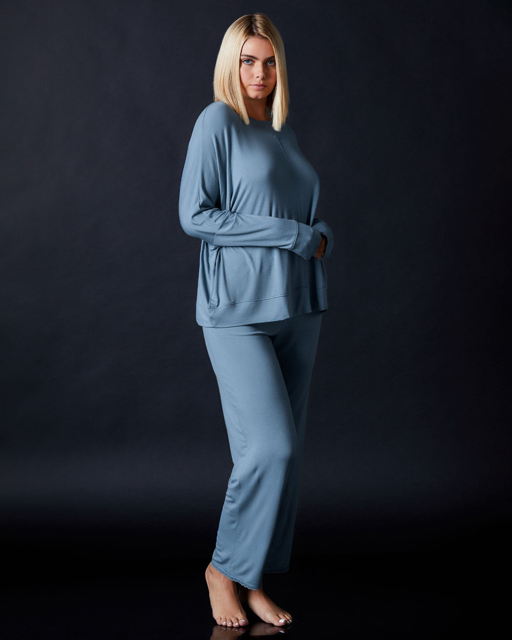 Emma Pullover in blue - back view | Journelle