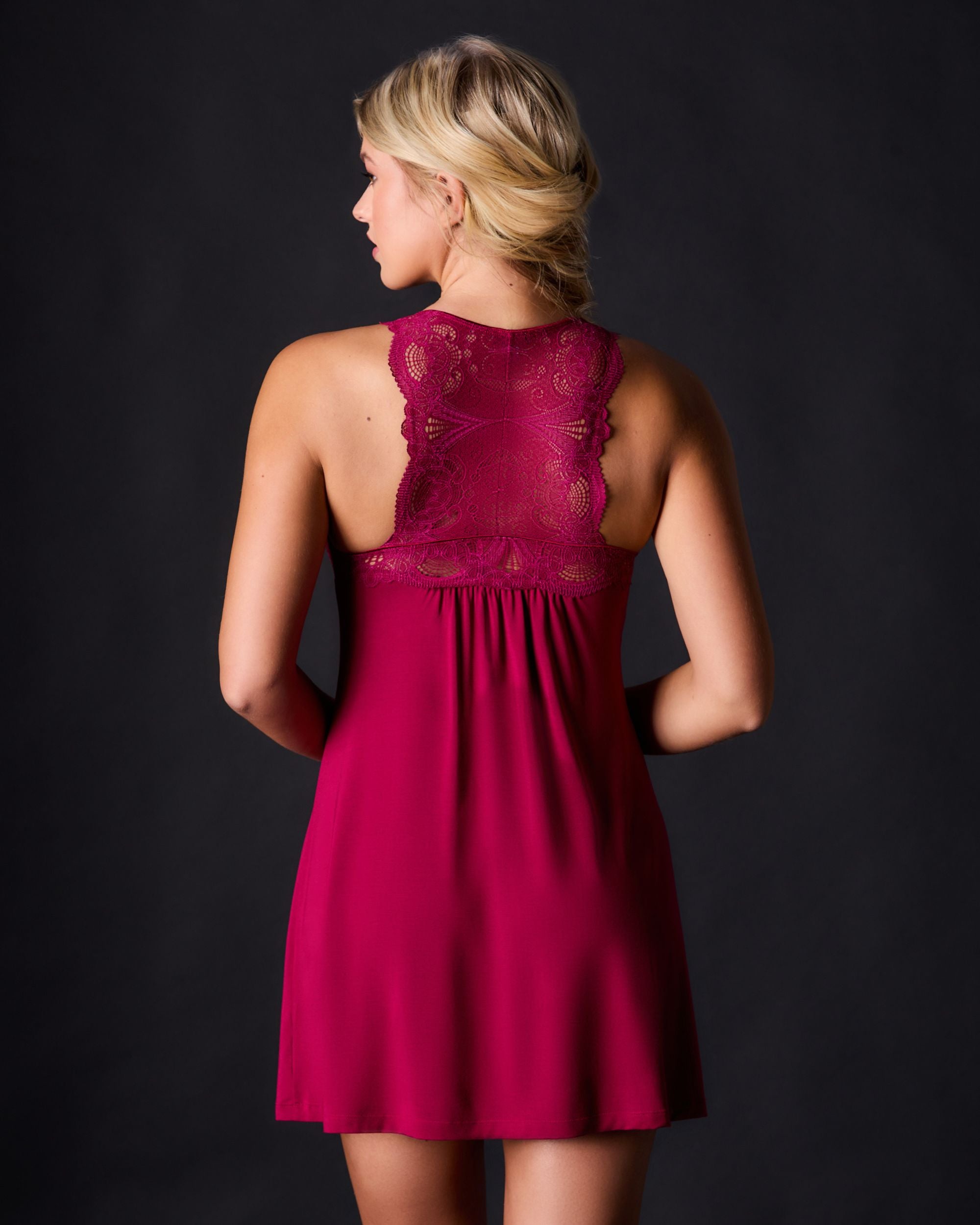 Fleur't Belle Epoque Lace T-Back Chemise in red