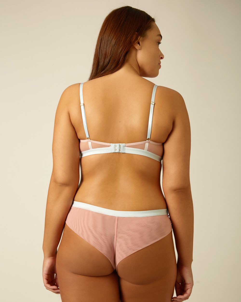 Dora Larsen Celi Non-Padded Underwire Bra in beige