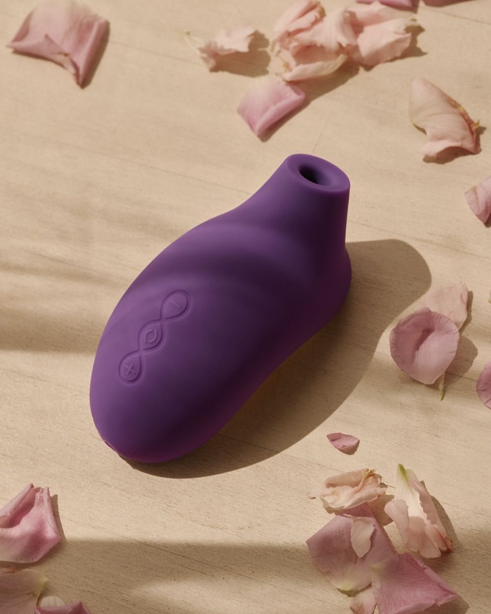 Lelo Sona 2 Cruise Vibrator in purple