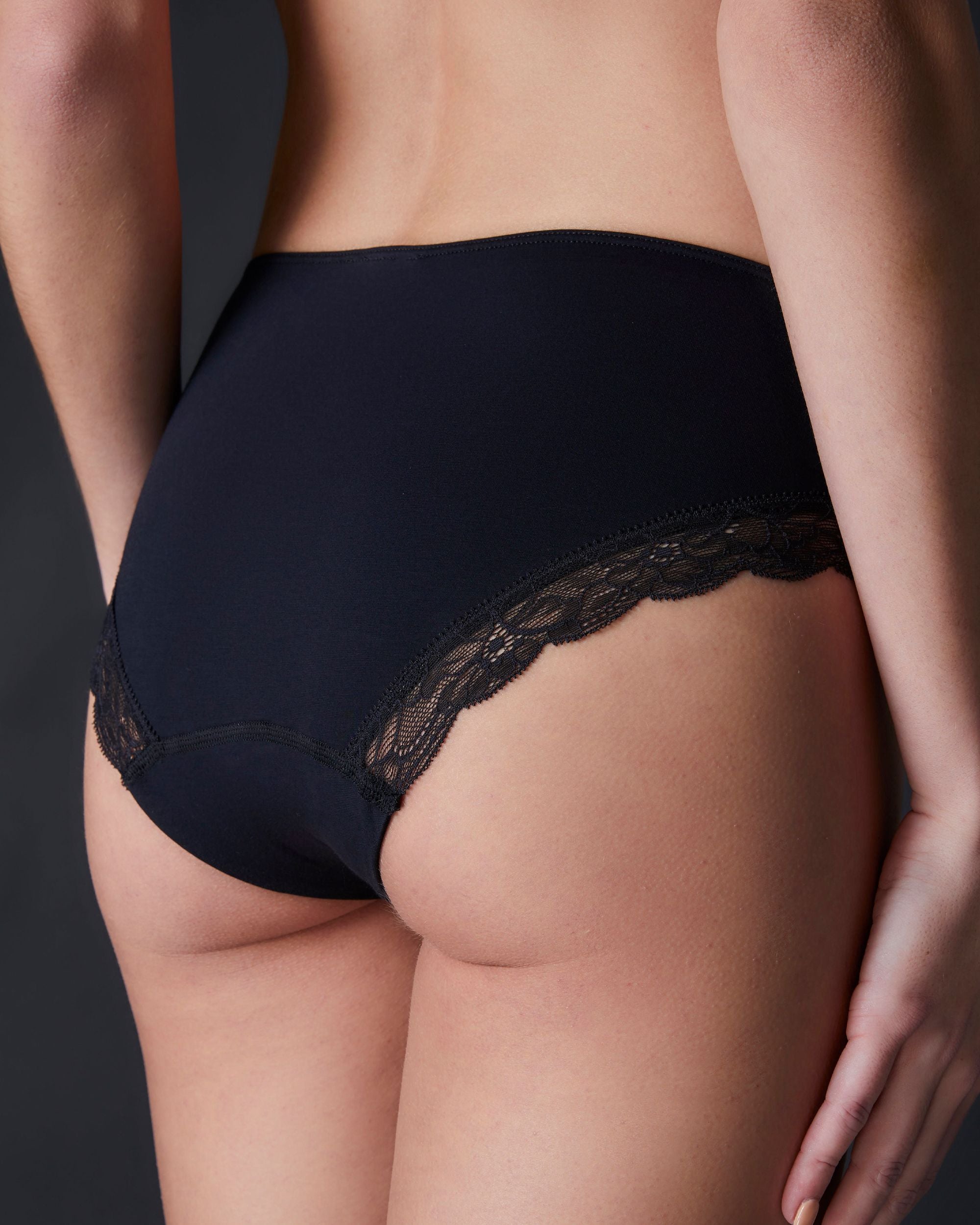 Hanro Cotton Lace Hi Cut Brief in black