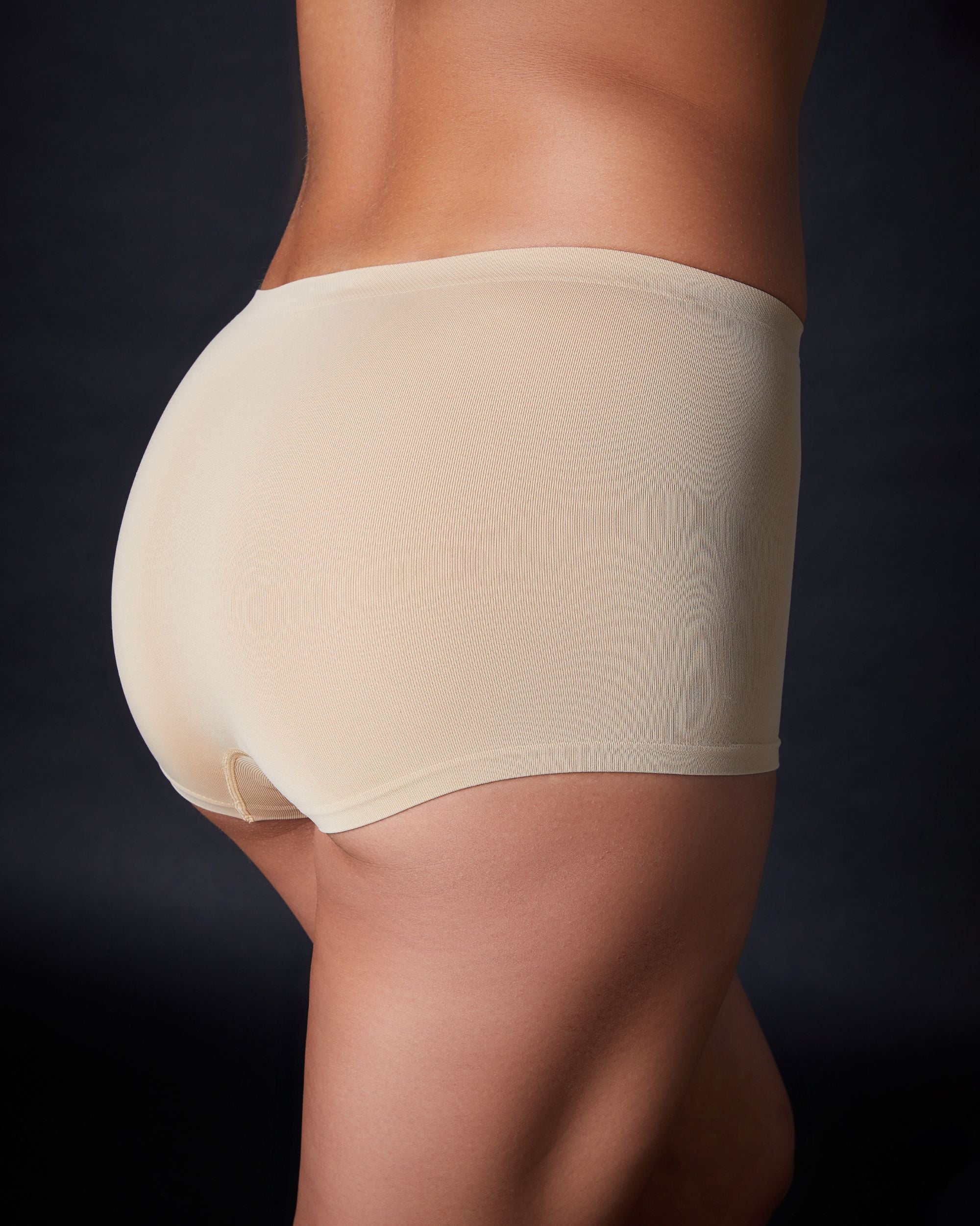 Hanro Touch Feeling Boyleg in beige