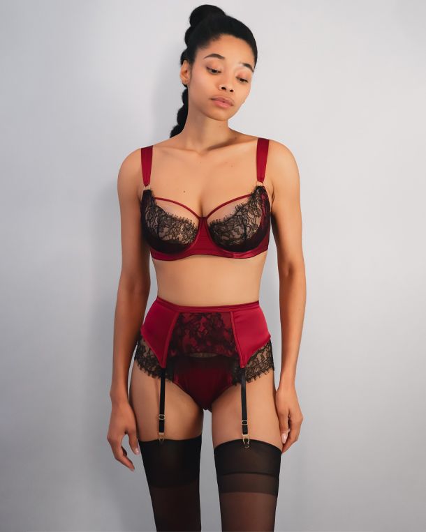 TeAmore Dusk Leavers Lace Bra in red