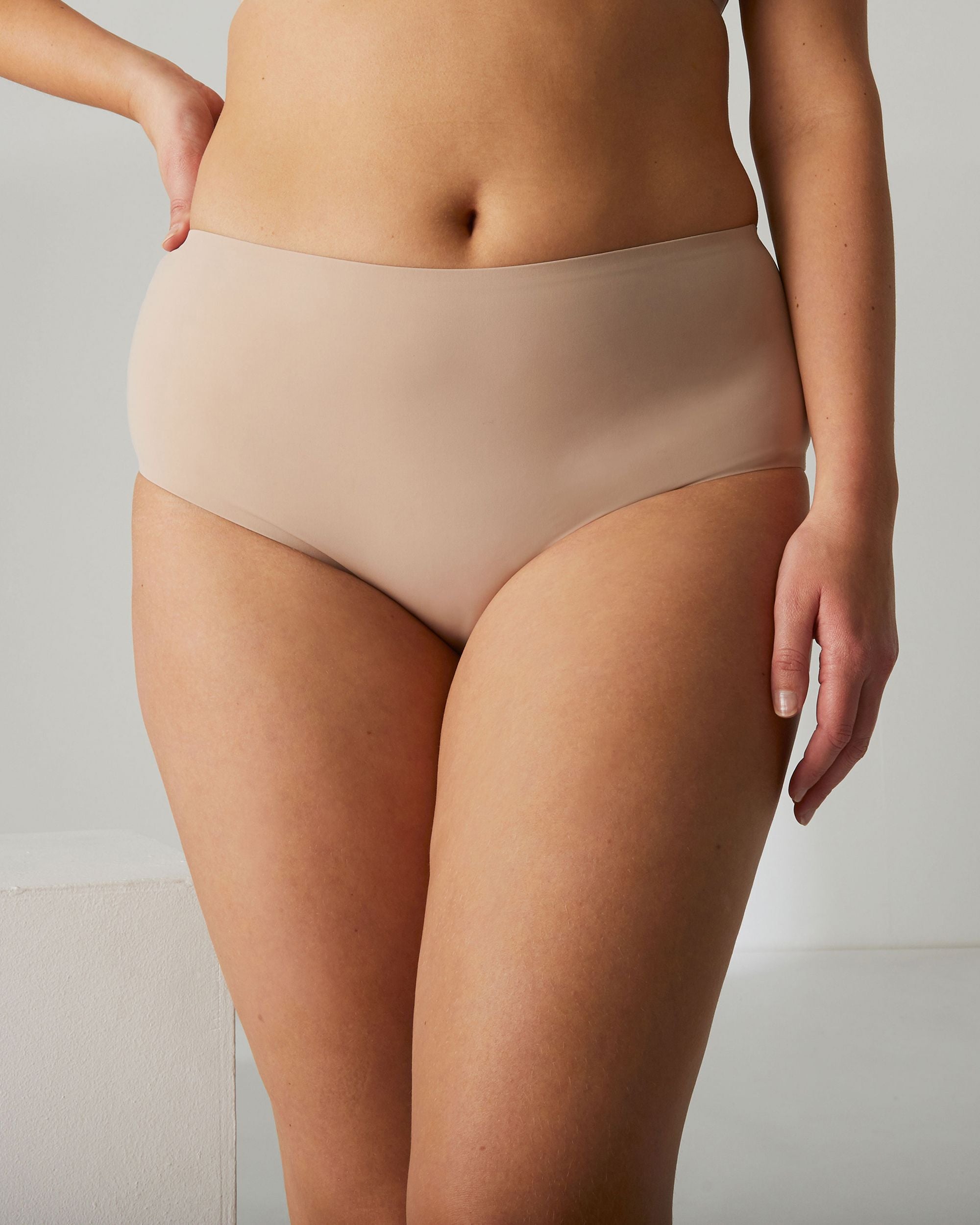 Simone Perele Essentiel Control Brief in beige
