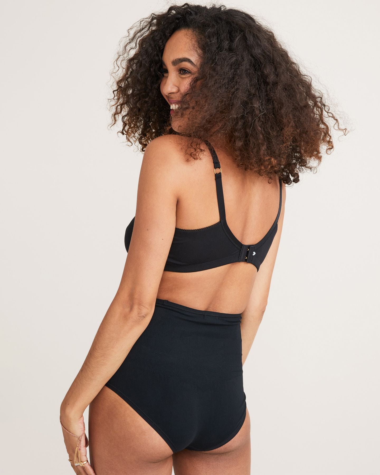 HATCH Everyday Nursing Bra in black