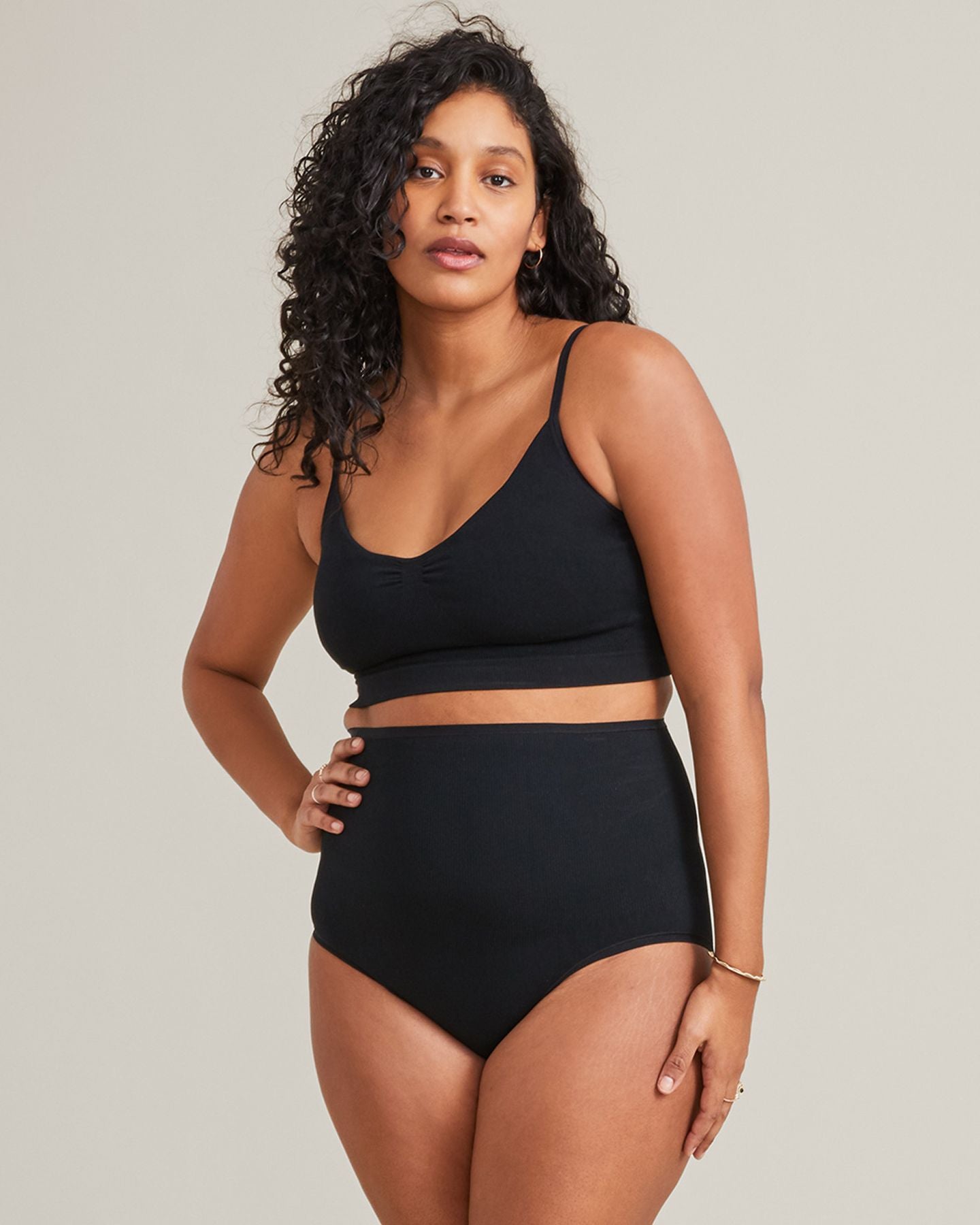 HATCH Essential Pumping Bra in black