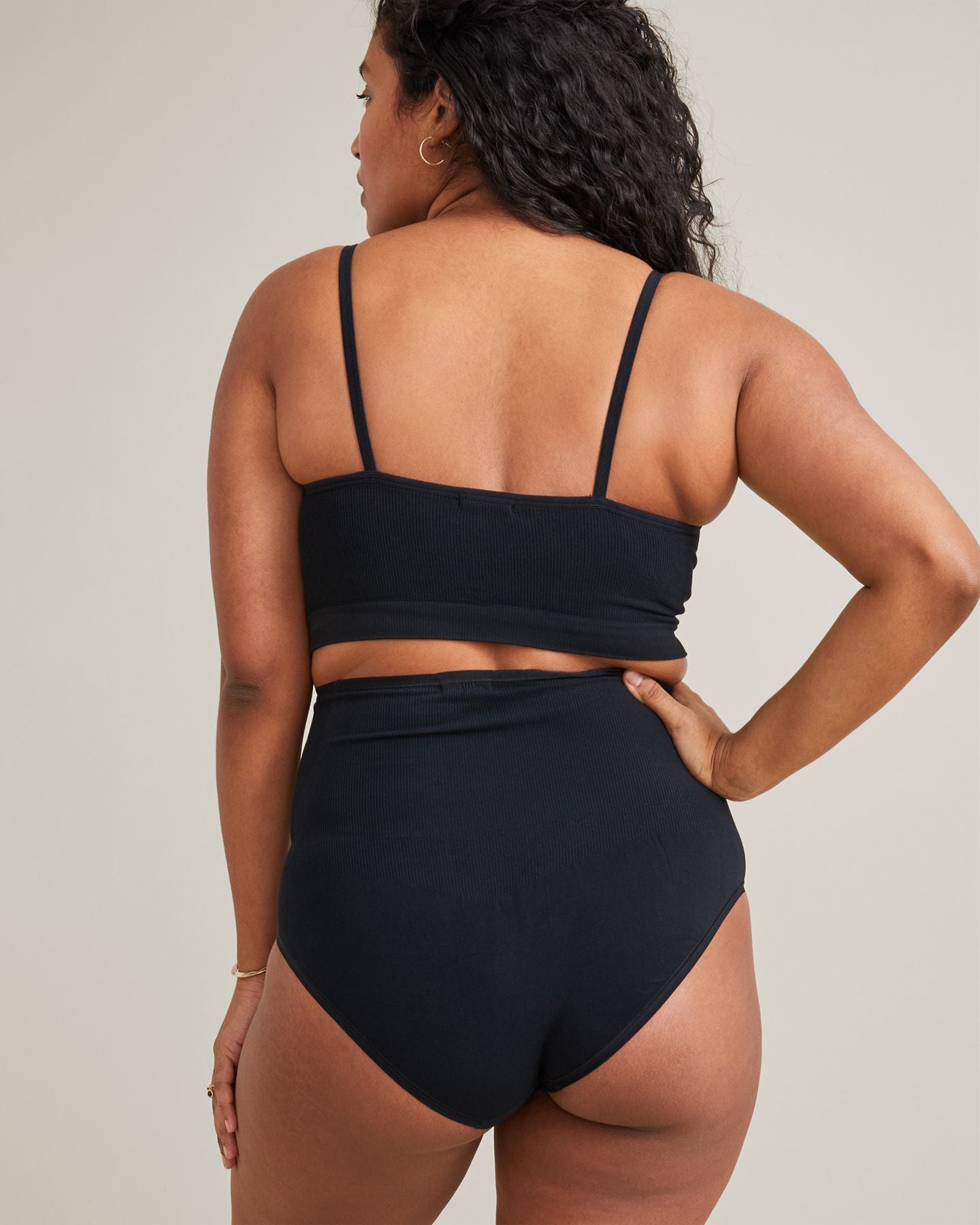 HATCH Essential Pumping Bra in black