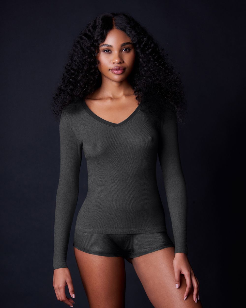 Collezione Privata Fine Rib V Neck Long Sleeve in gray