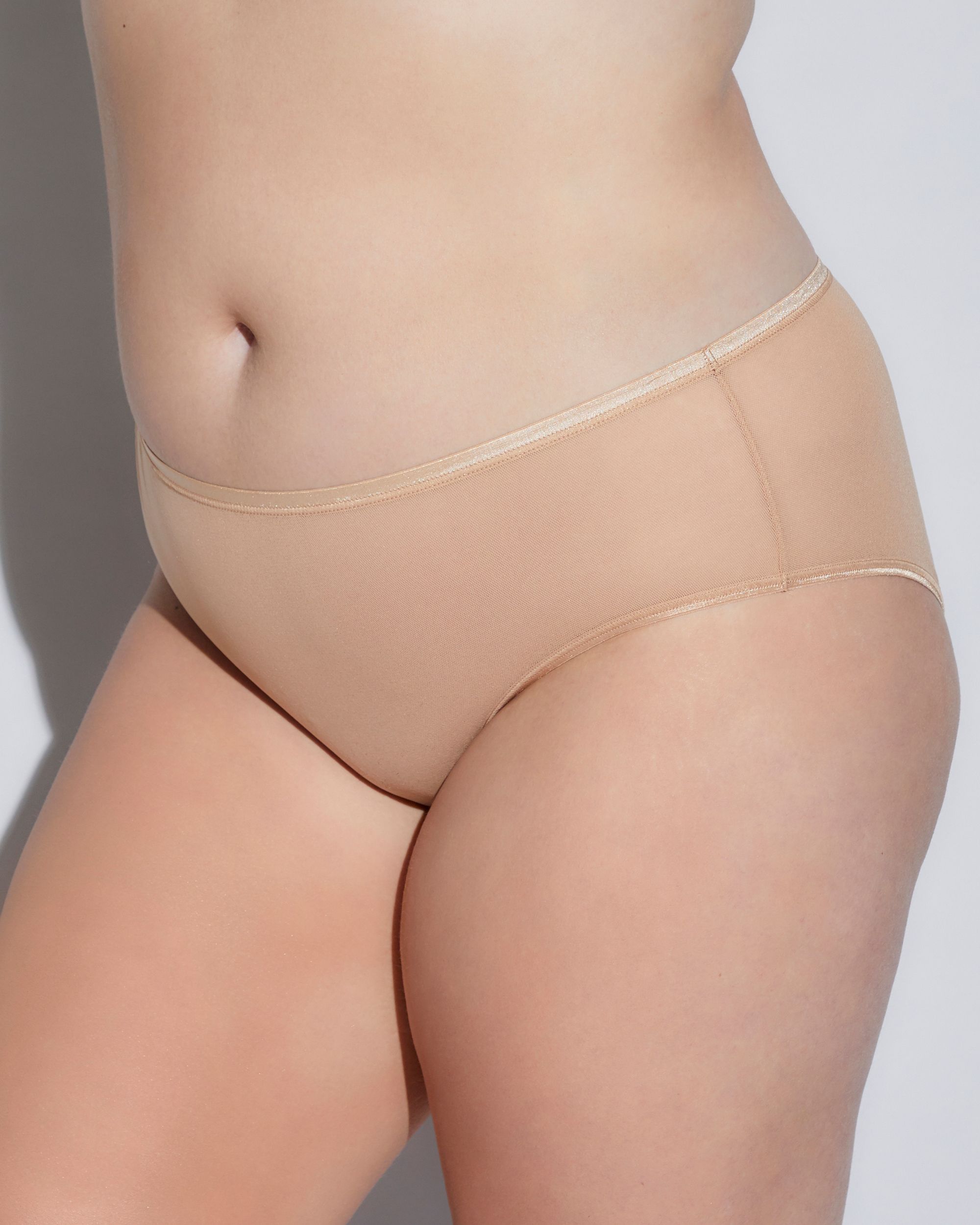 Cosabella Soire Confidence Extended Boyleg in beige