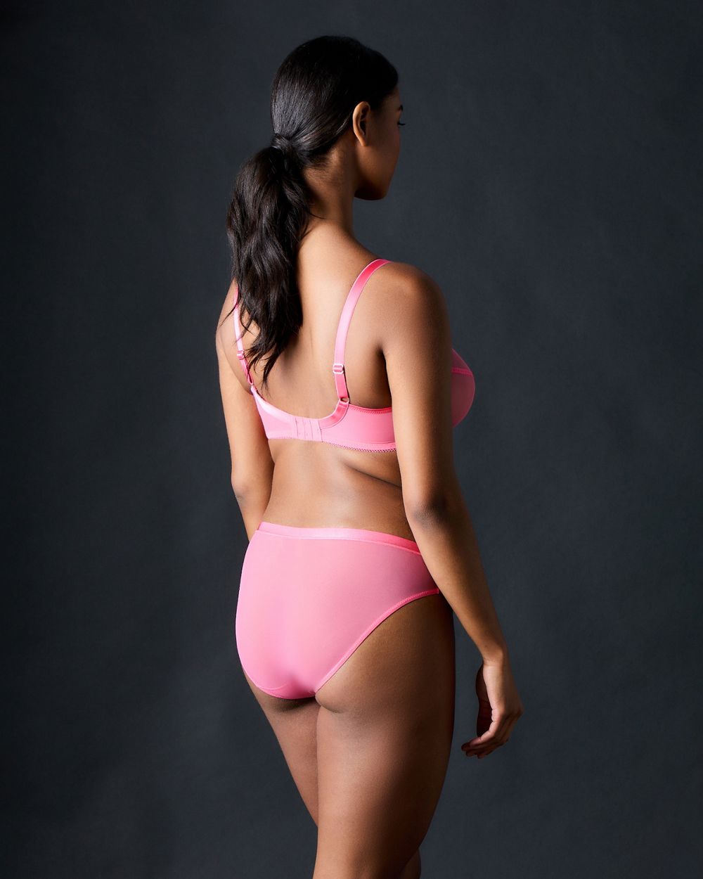 Freya Snapshot Underwire Plunge Bra in pink