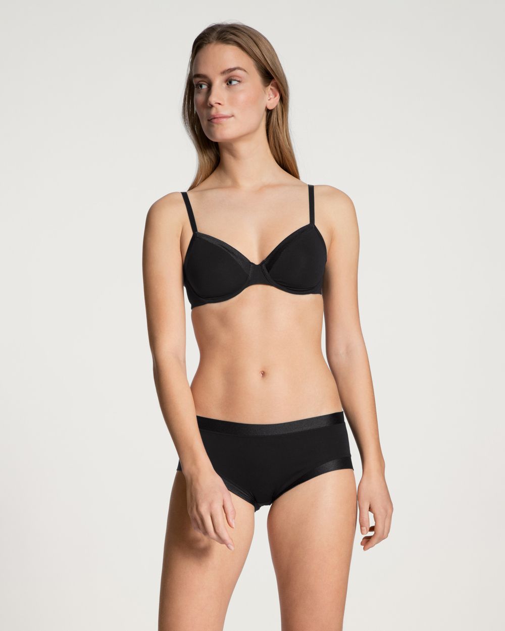 Calida Cate Unlined Underwire Bra in black