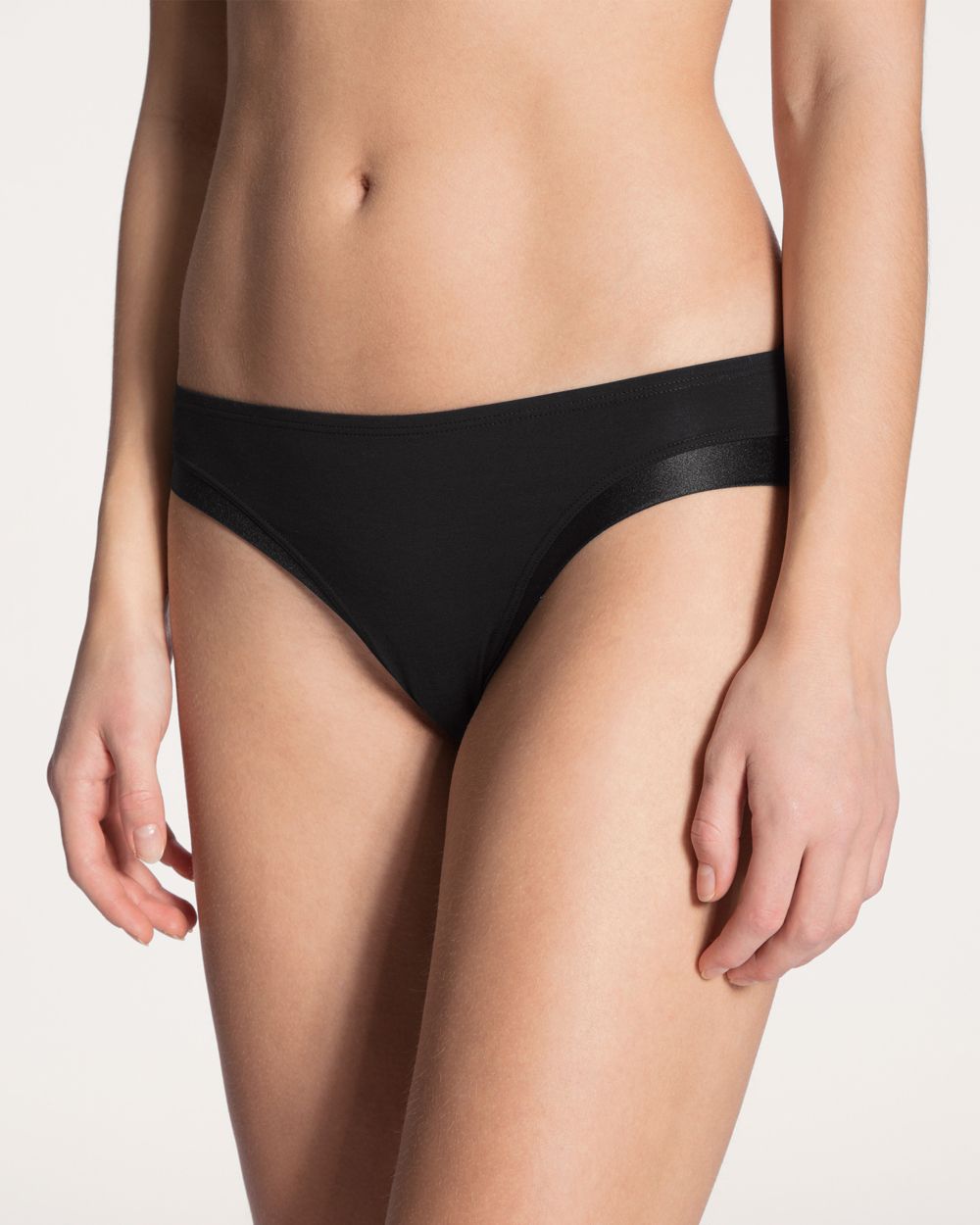 Calida Cate Brief in black