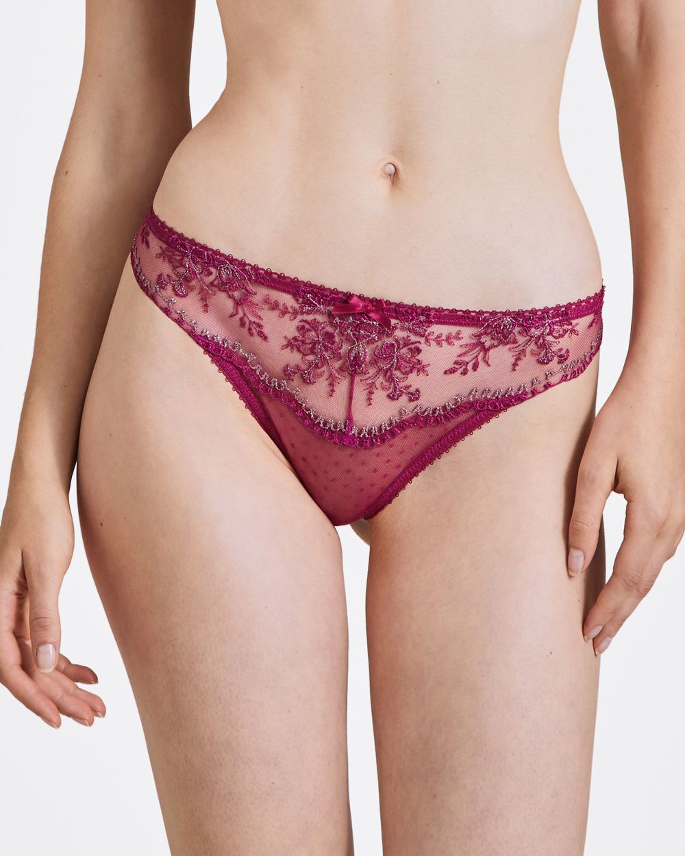 Aubade Tresor Infini Tanga in red