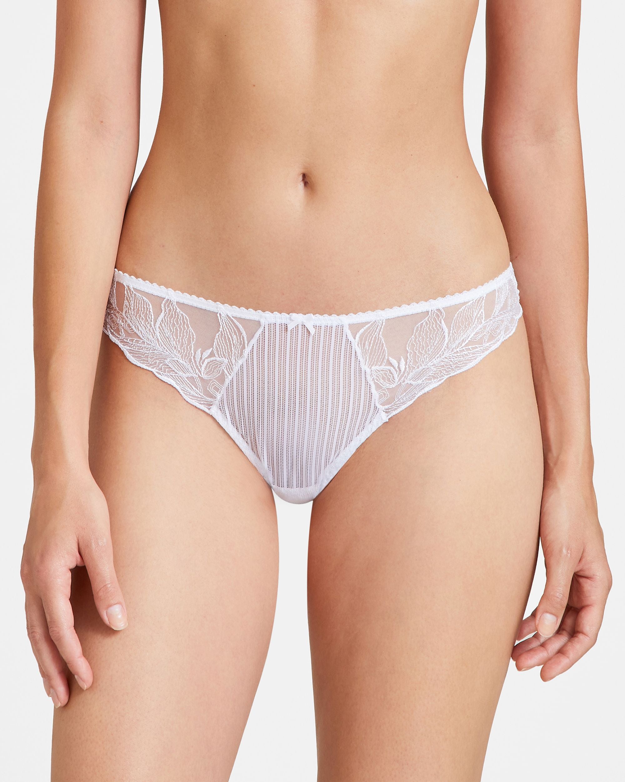 Aubade Fleur de Tattoo Tanga in white