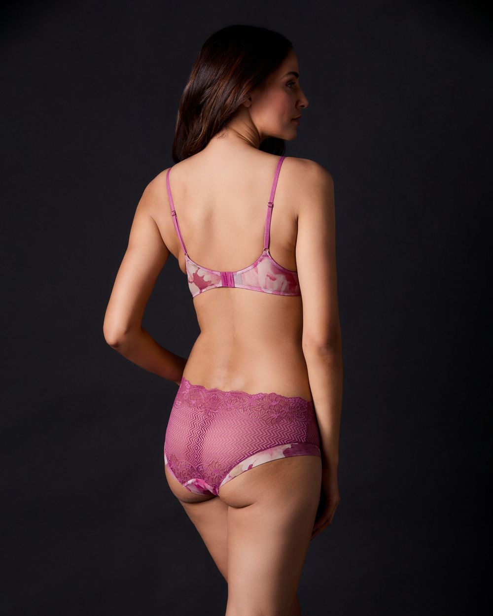 Samantha Chang Flaunt Soft Triangle Bra in pink