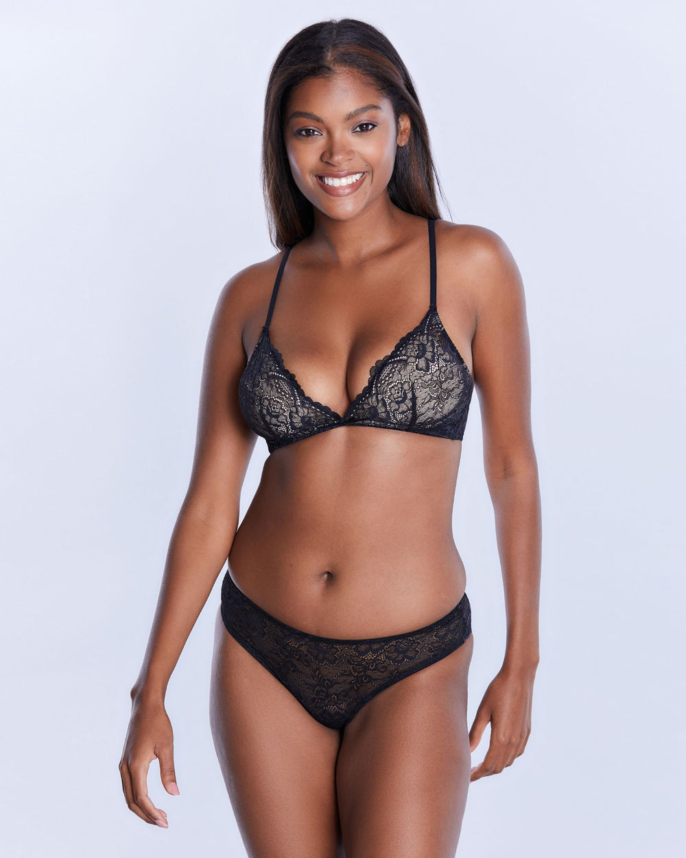 Samantha Chang All Lace Bralette in black