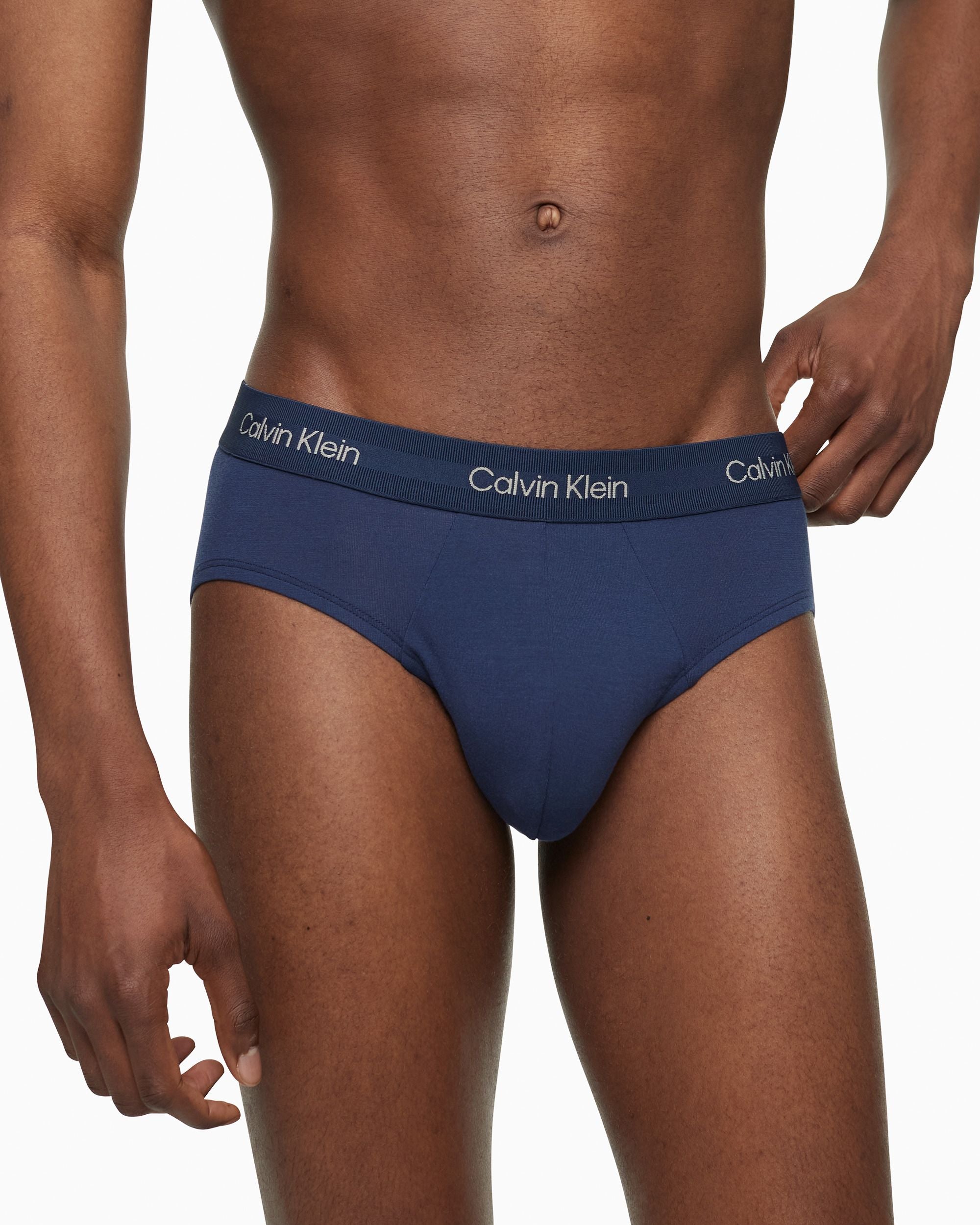 Calvin Klein Ultra Soft Modern Hip Brief in blue