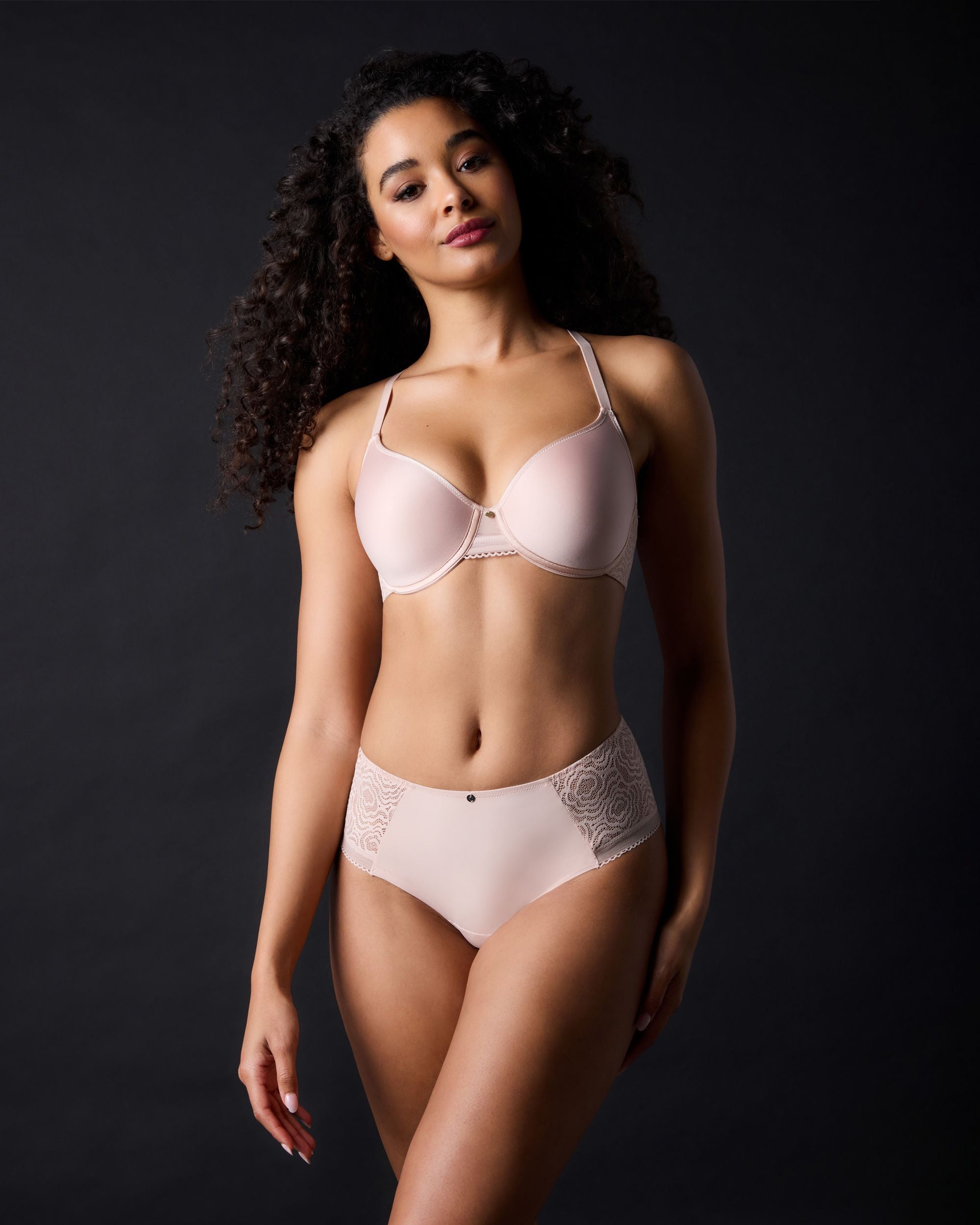 Chantelle C Jolie Memory Foam T-Shirt Bra in pink