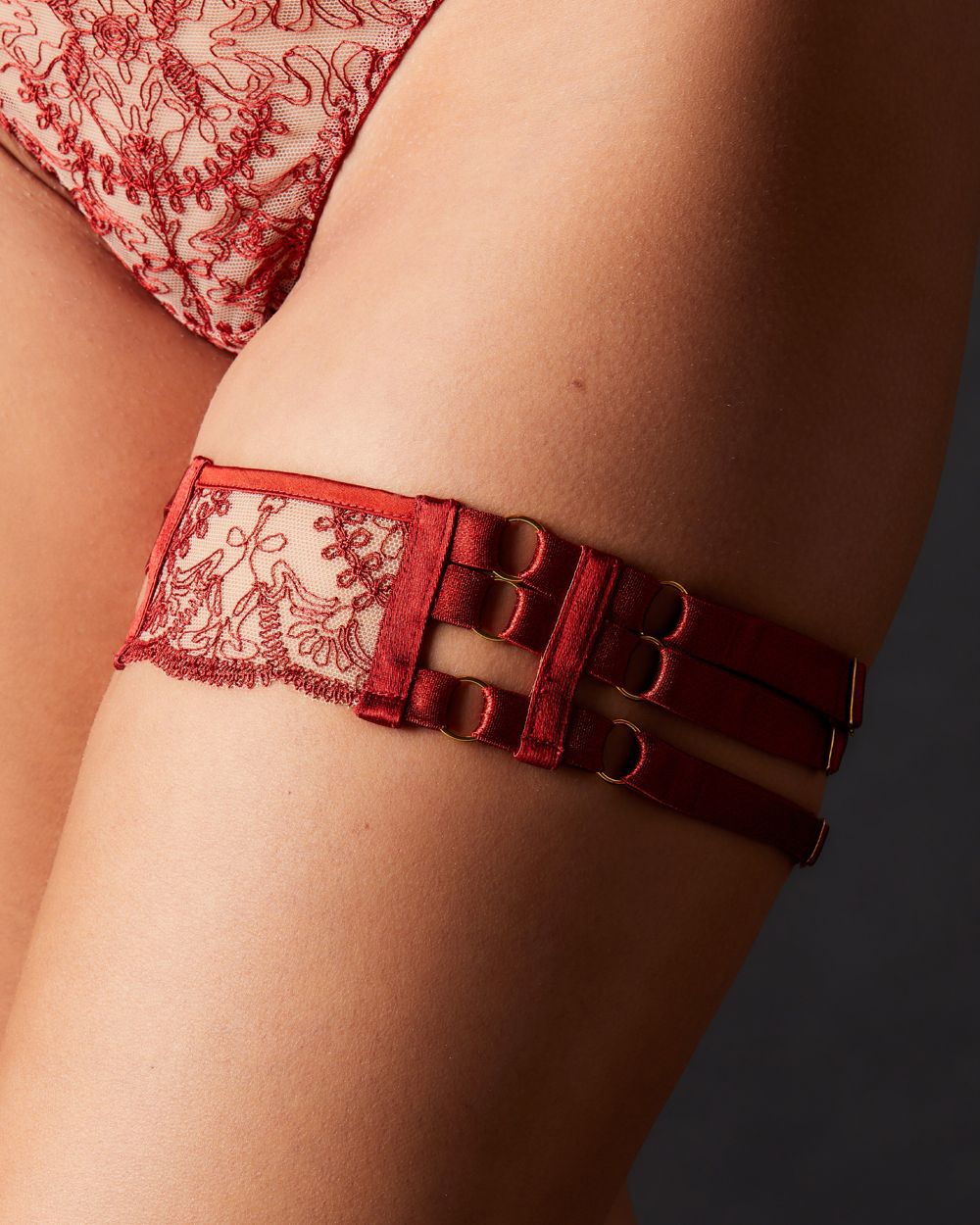 Bordelle Cymatic Garters in red
