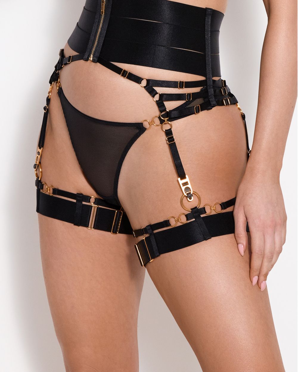 Bordelle Circe Suspender in black