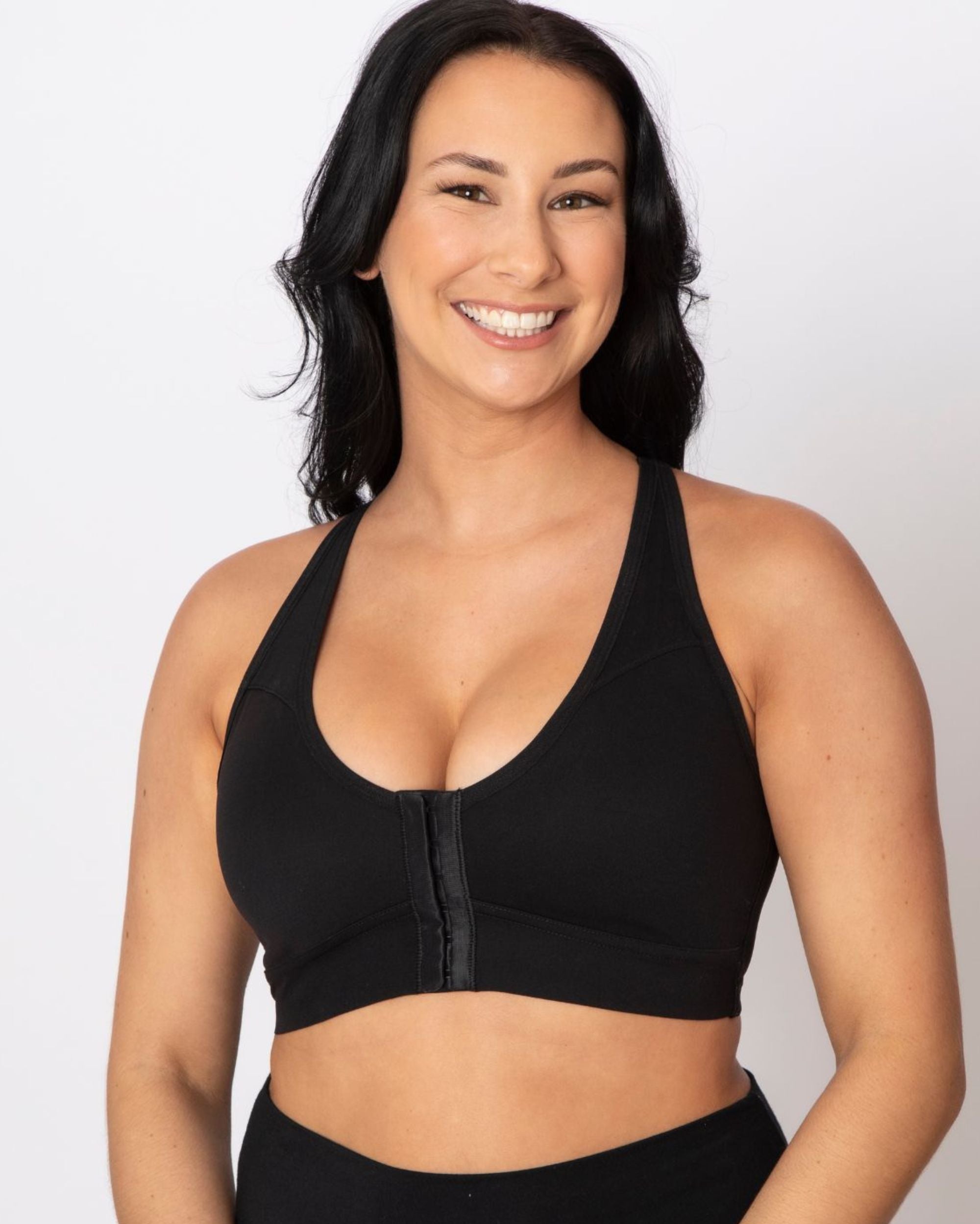 AnaOno Bianca Pocketed Compression Front Close Wireless Bra in black