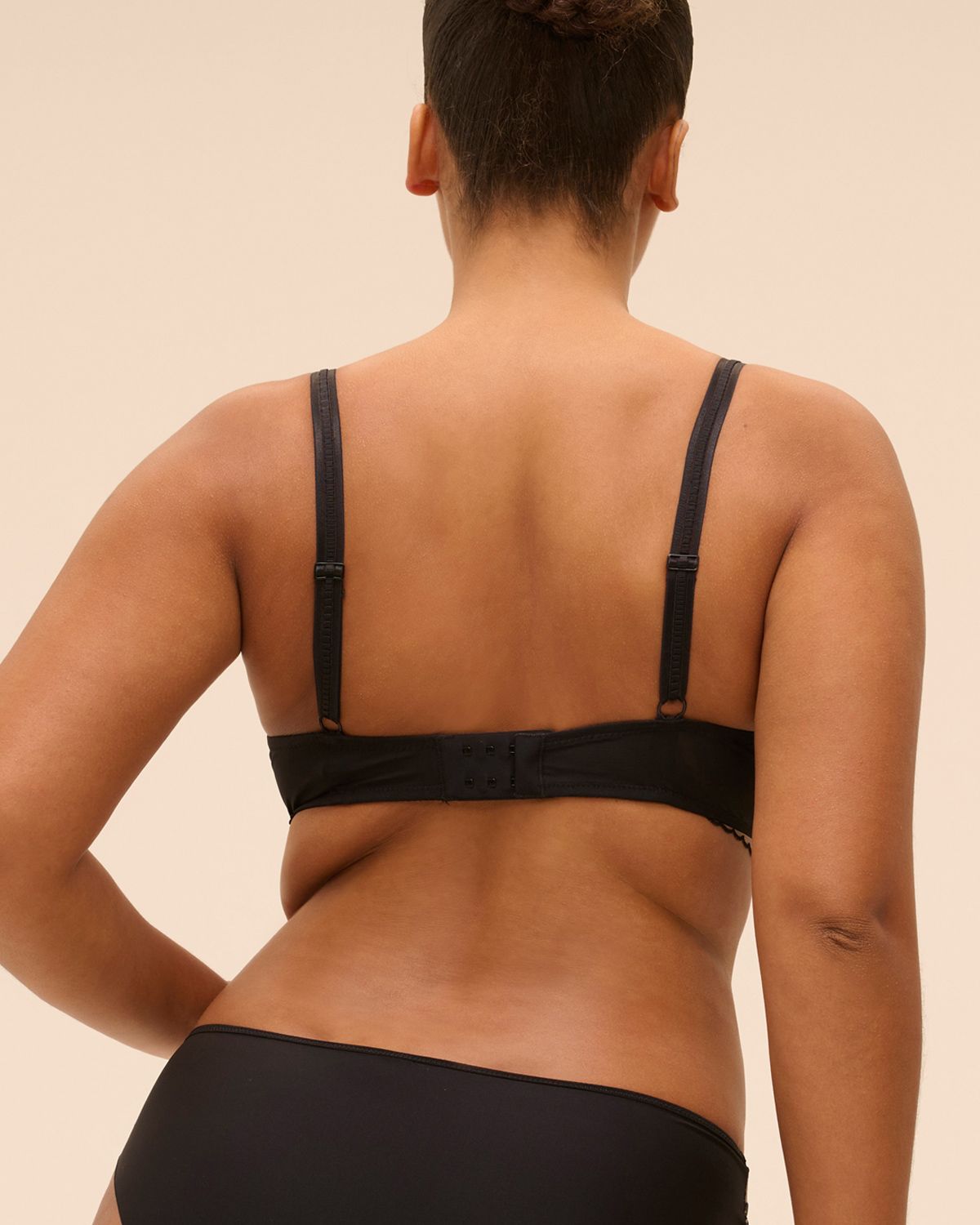 Simone Perele Romance Half Cup Bra in black