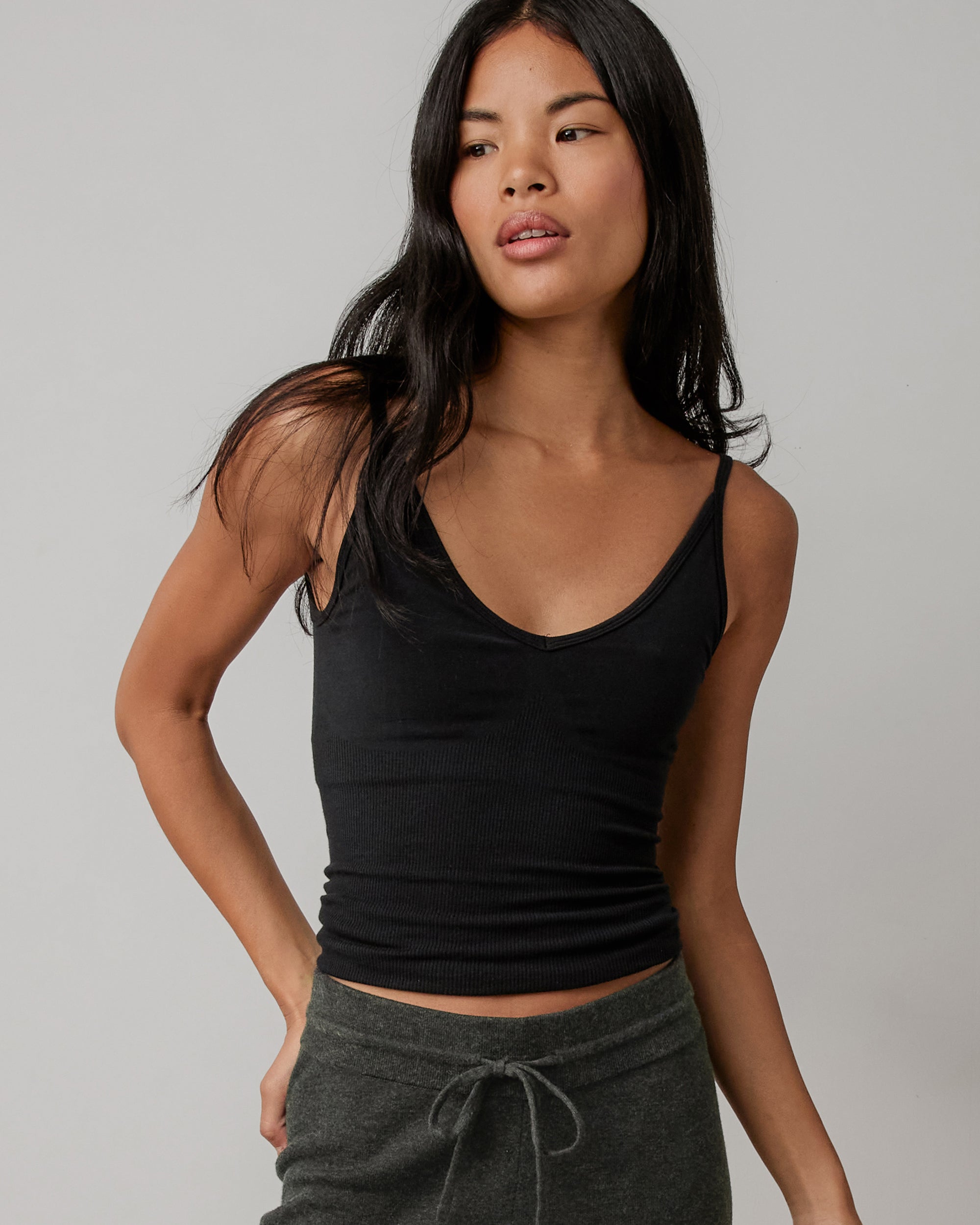 Lunya Seamless Modal Rib Tank in black