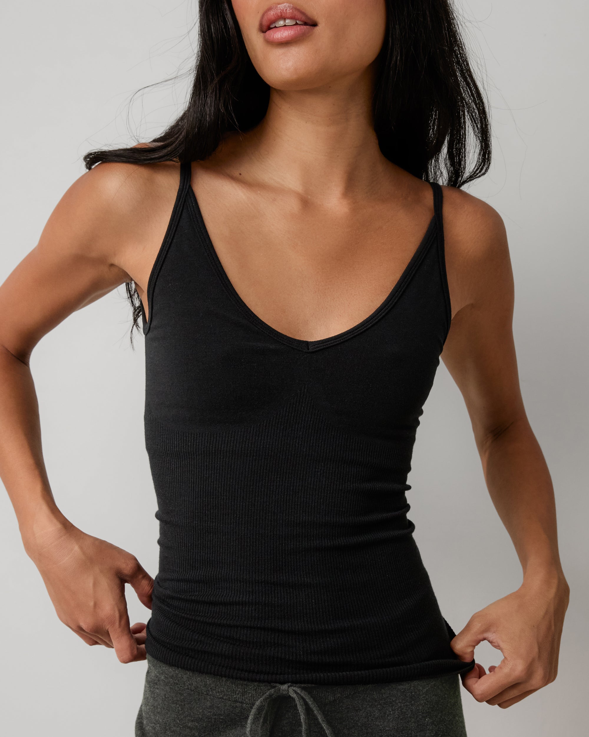 Lunya Seamless Modal Rib Tank in black