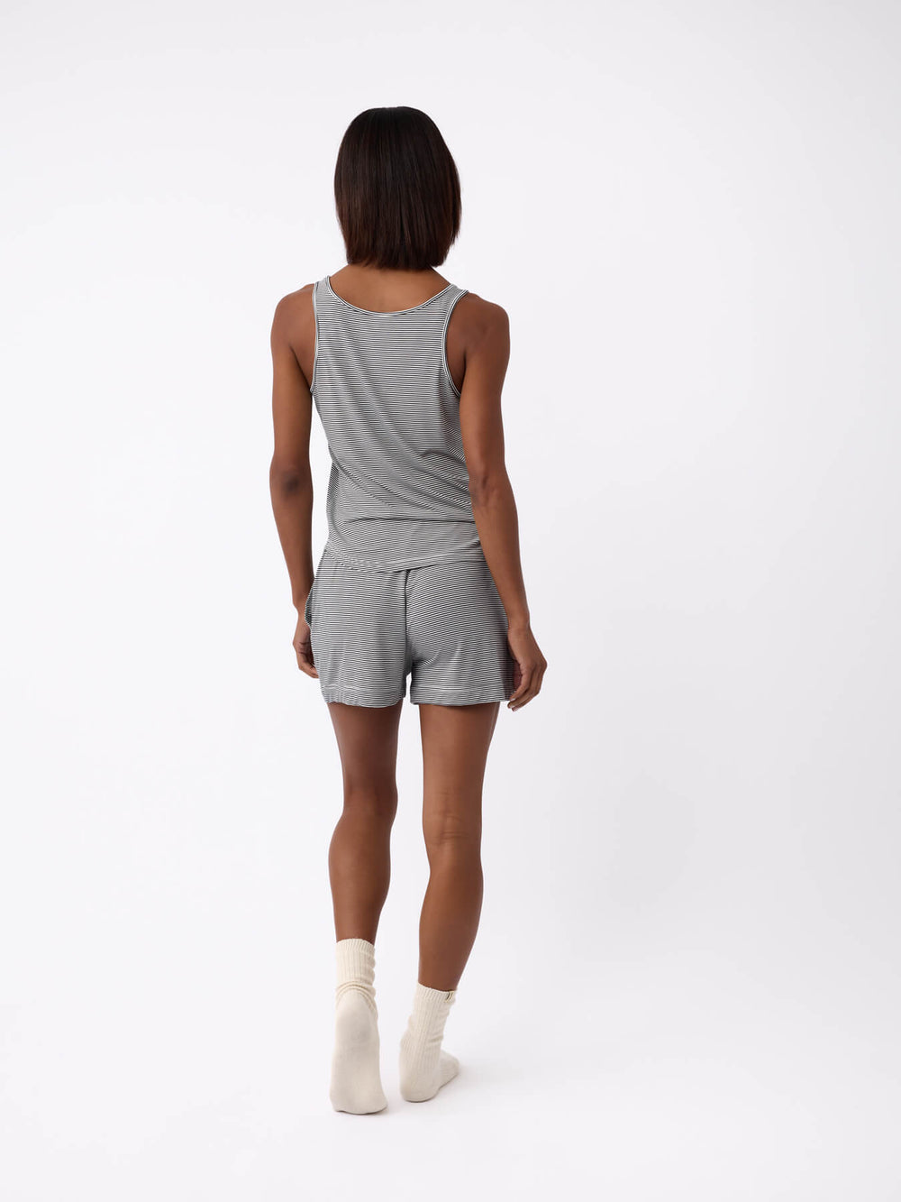 Women's Bamboo Stretch-Knit Lounge Tank in black | Cozy Earth