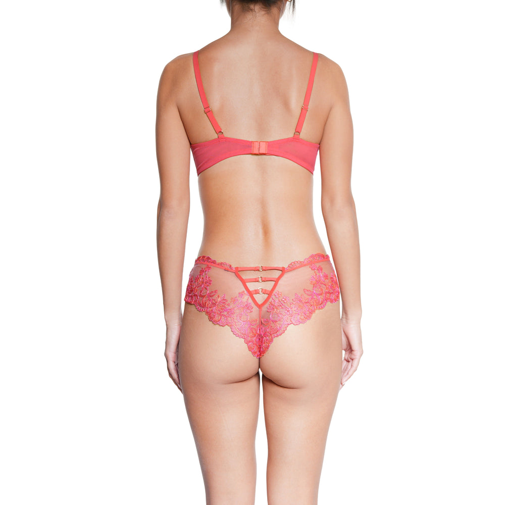 Prestige Bonbon Rose Brief in pink | huit-lingerie