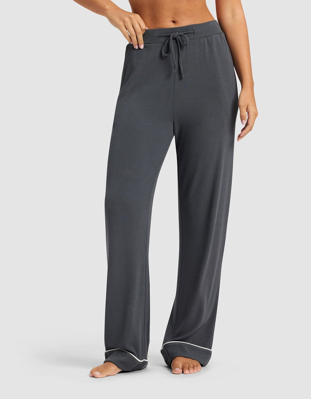 Women's Bamboo Rib-Knit Classic Pajama Pant in blue | Cozy Earth