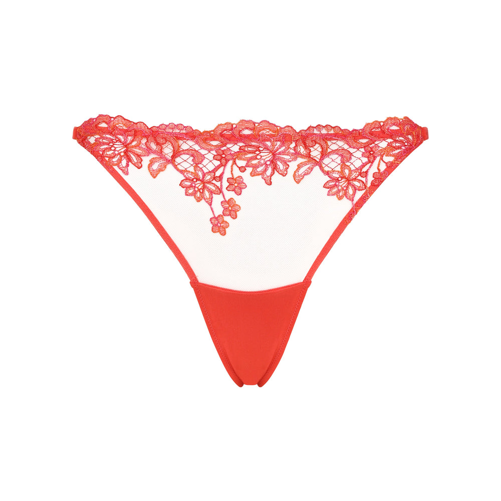 Prestige Bonbon Rose String in pink | huit-lingerie